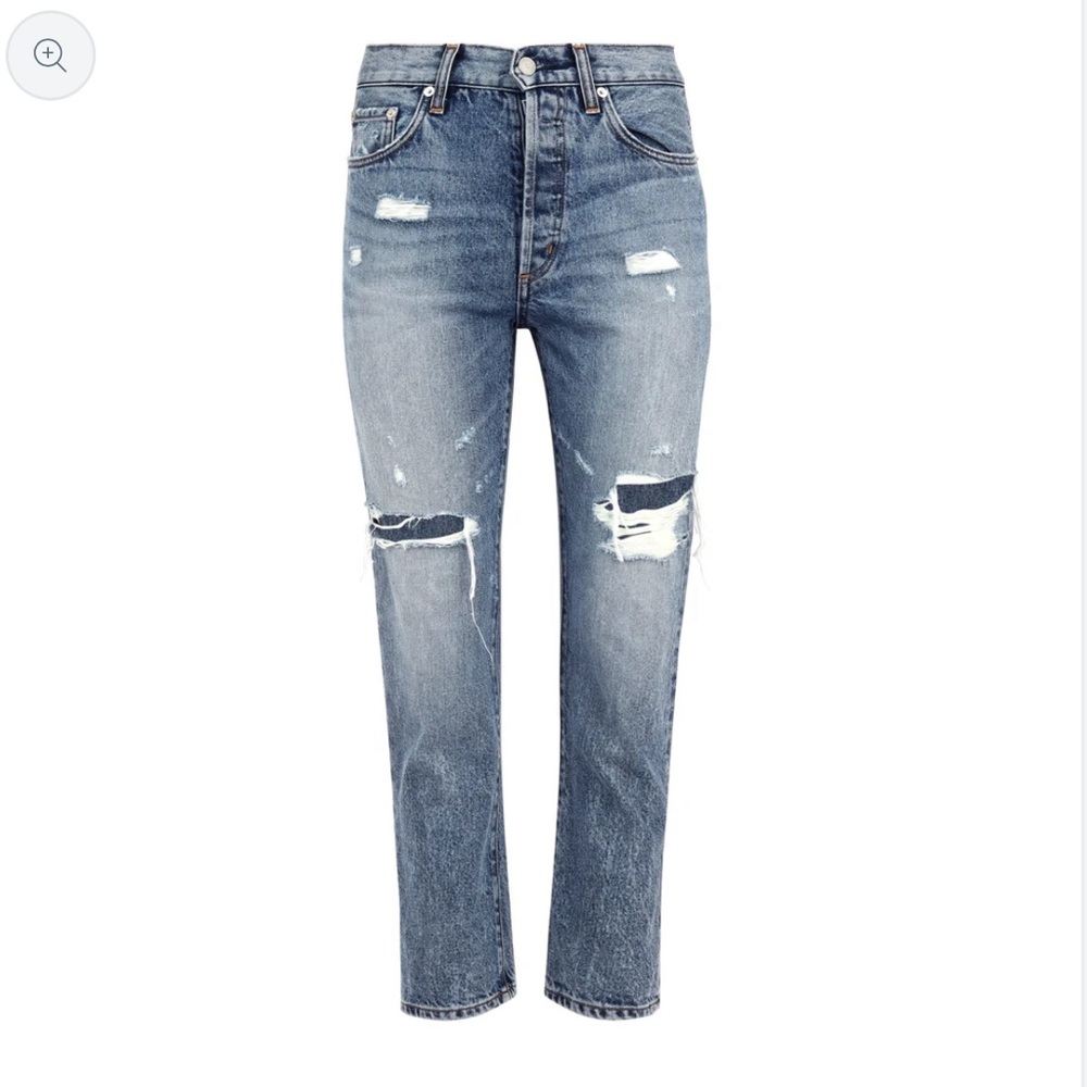 NWT Daily Blue Women's Hype Cropped Jeans Size 28 Medium Wash Distressed Denim